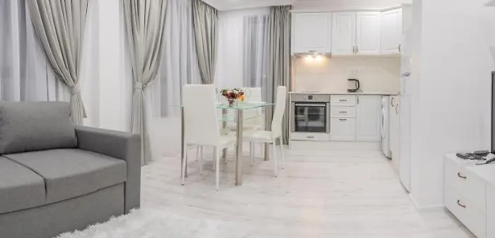 Vip Luxury ブルガス